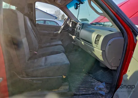 2007 Chevrolet Silverado C1500 из США, поврежденный, VIN 1GCEC14097Z559565